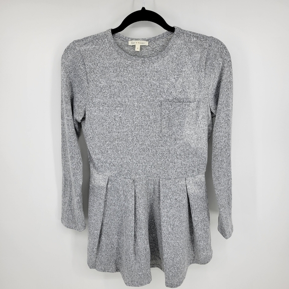 Stevie Hender Long Sleeve Gray Peplum Sweater Top Size S - Picture 3 of 6